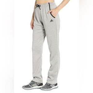Adidas Women’s Gray Climacool Sweatpants w/pockets and black trim Size Medium